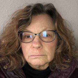 Meet your Posher, Carol